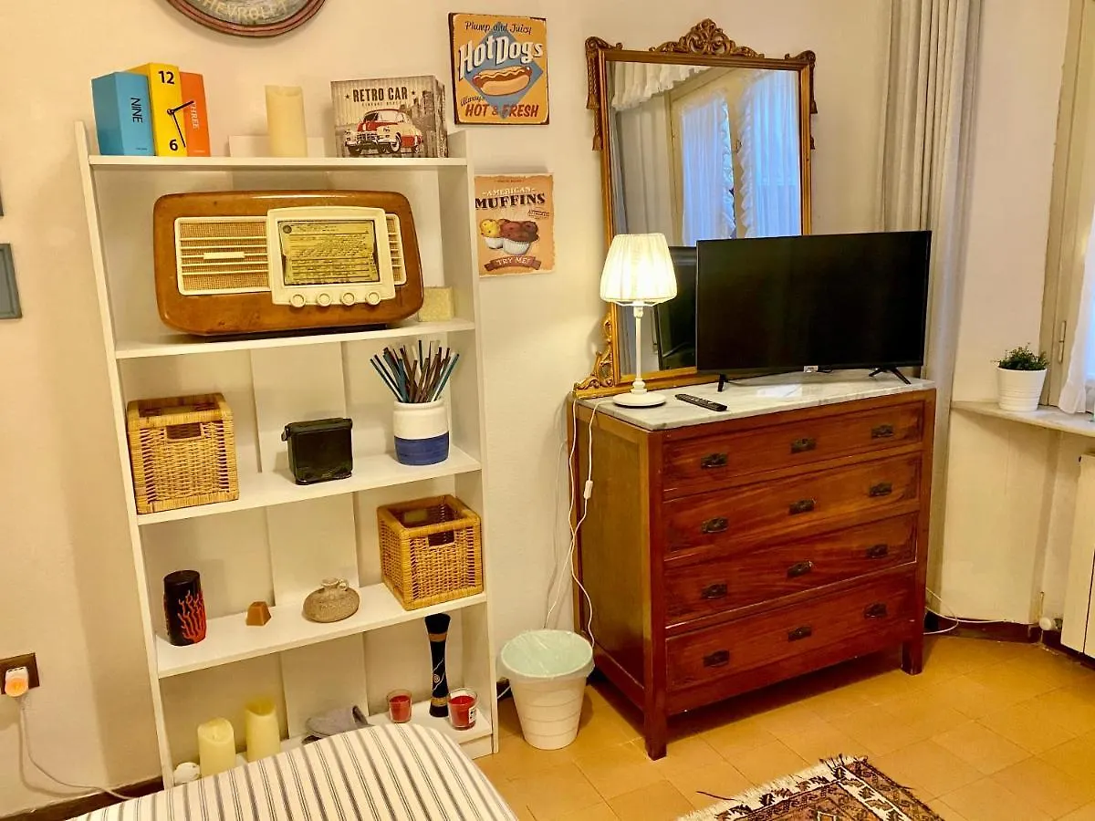 Josephine'S Room 1 Viareggio 0*,  Italie