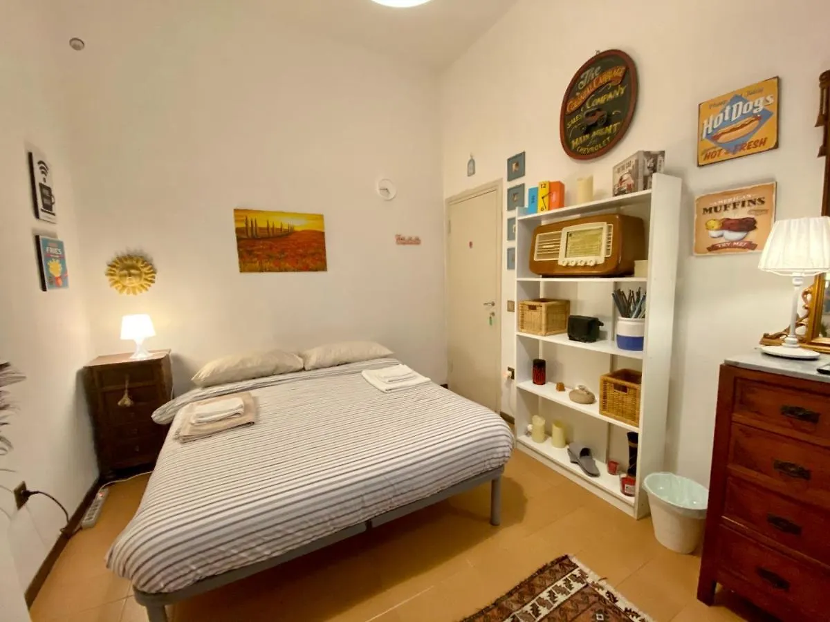 Séjour chez l'habitant Josephine'S Room 1 Viareggio Italie