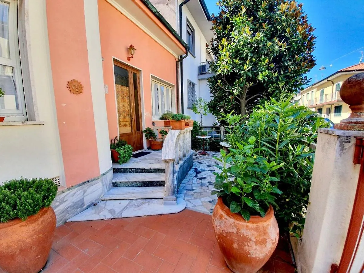 Josephine'S Room 1 Viareggio Italie